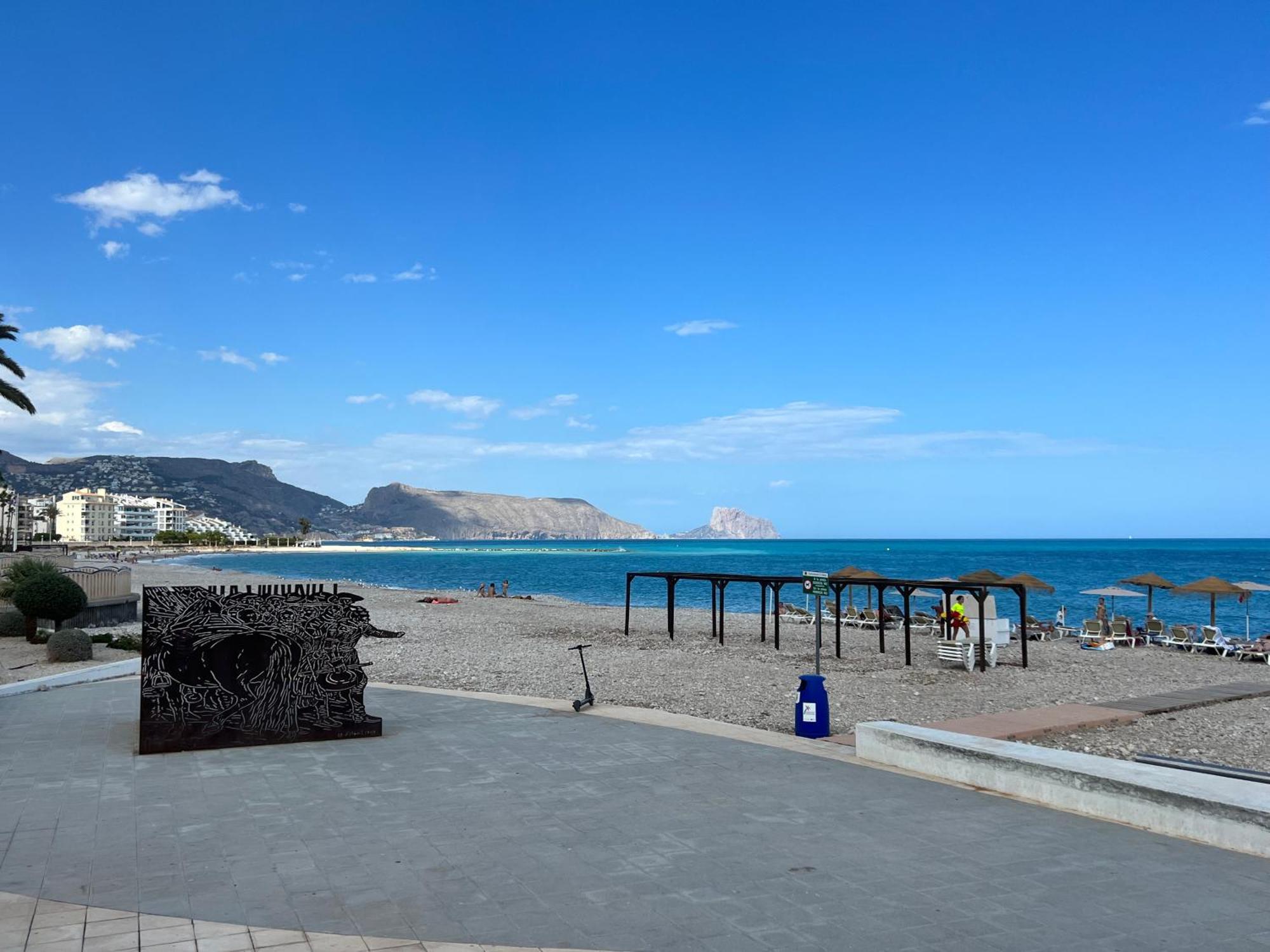 Atico-Duplex Con Vistas Al Mar Y Casco Antiguo En Alteaアパートメント エクステリア 写真