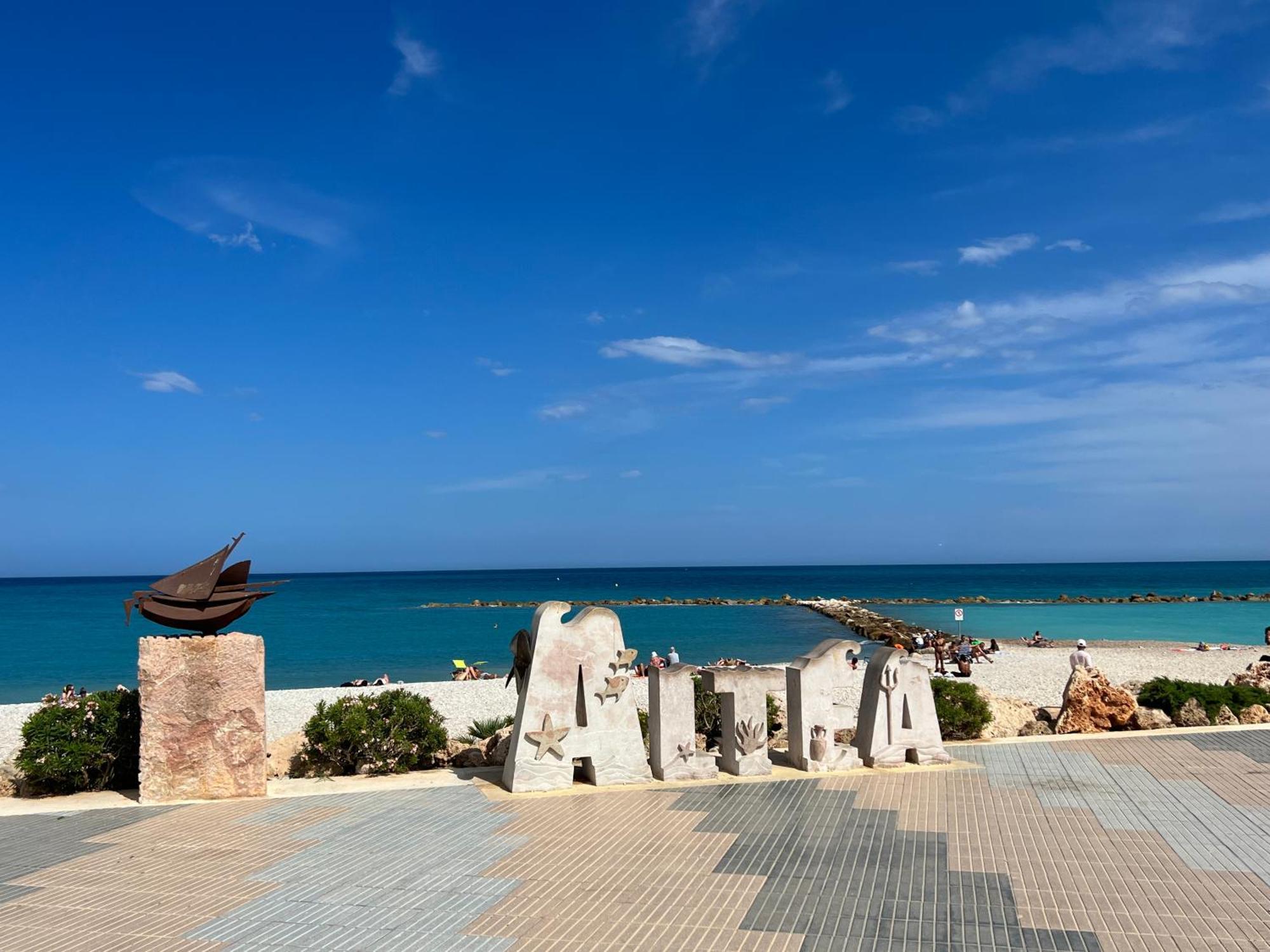 Atico-Duplex Con Vistas Al Mar Y Casco Antiguo En Alteaアパートメント エクステリア 写真